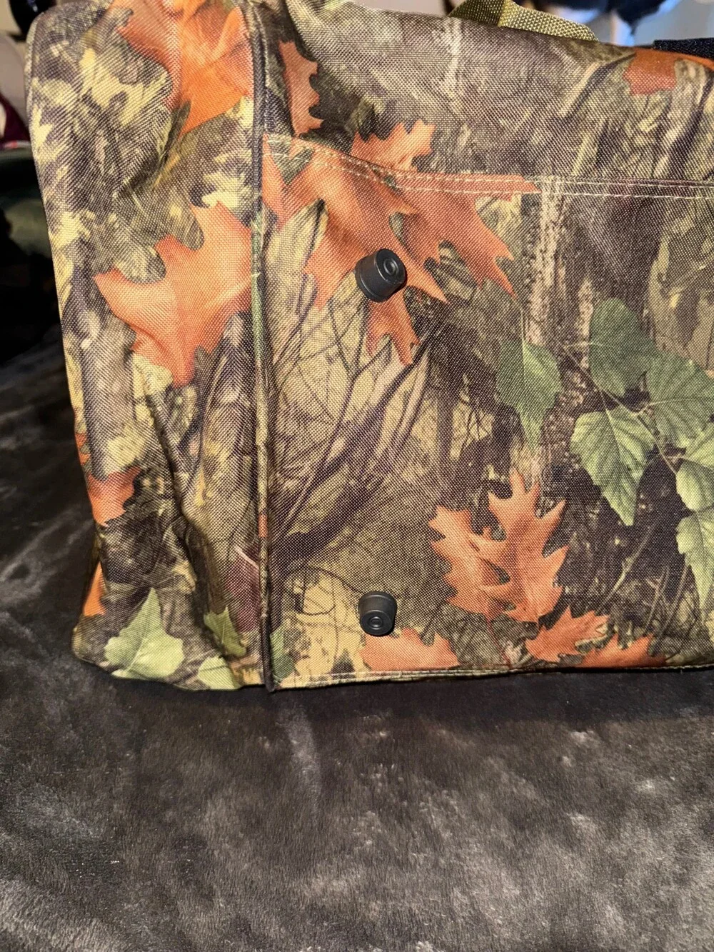 NWOT Magnum Camouflage Duffle Bag with Multiple Zippered Compartments